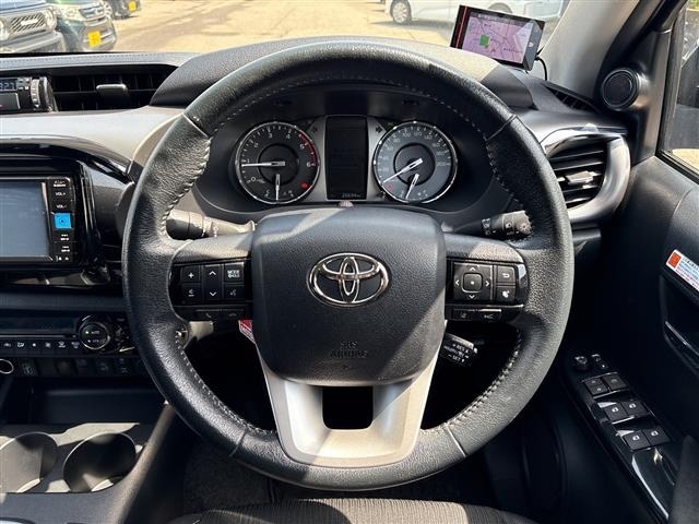 Toyota HILUX 2023 7014276-16