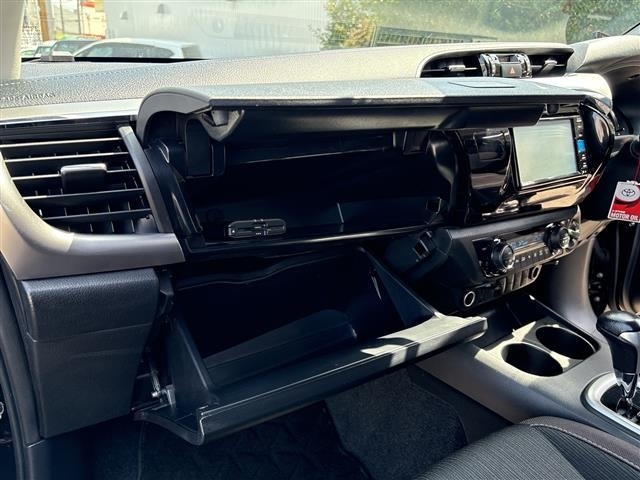 Toyota HILUX 2023 7014276-2