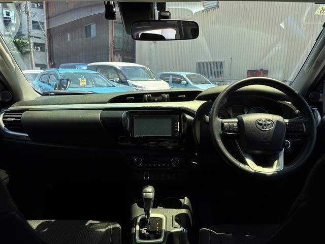 Toyota HILUX 2020 7014345-14