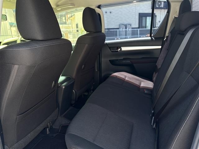 Toyota HILUX 2020 7014345-4