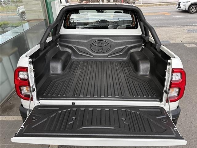 Toyota HILUX 2024 7014364-12