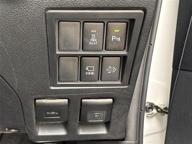 Toyota HILUX 2024 7014364-18