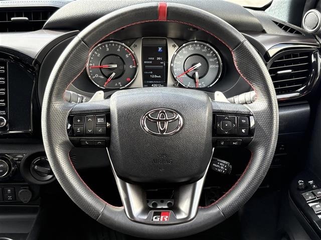 Toyota HILUX 2024 7014364-20