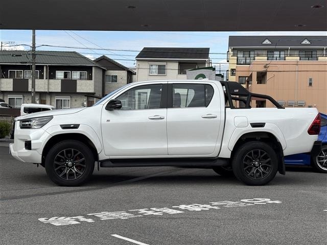 Toyota HILUX 2024 7014364-7