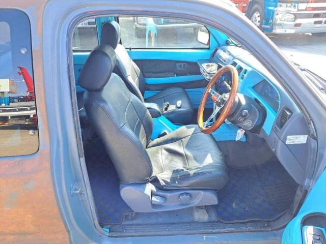 Toyota HILUX 2003 7014380-11