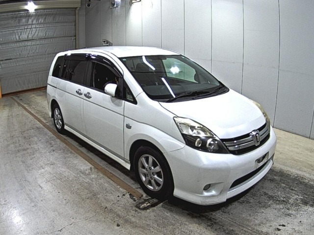 Toyota ISIS 2013 7019054-0