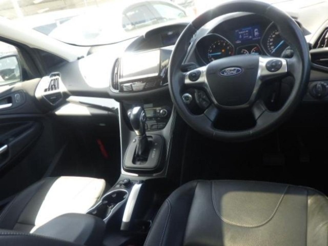 Ford KUGA 2014 7018802-3