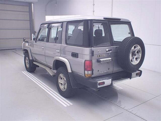 Toyota LAND CRUISER 2003 7022122-1