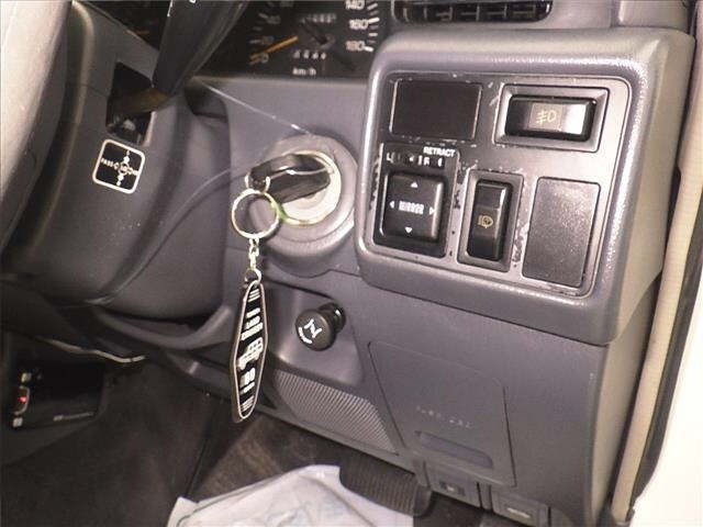 Toyota LAND CRUISER 1996 7022126-8