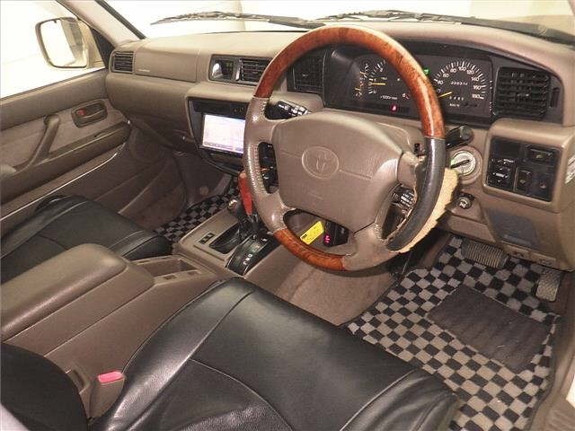 Toyota LAND CRUISER 1997 7022132-3