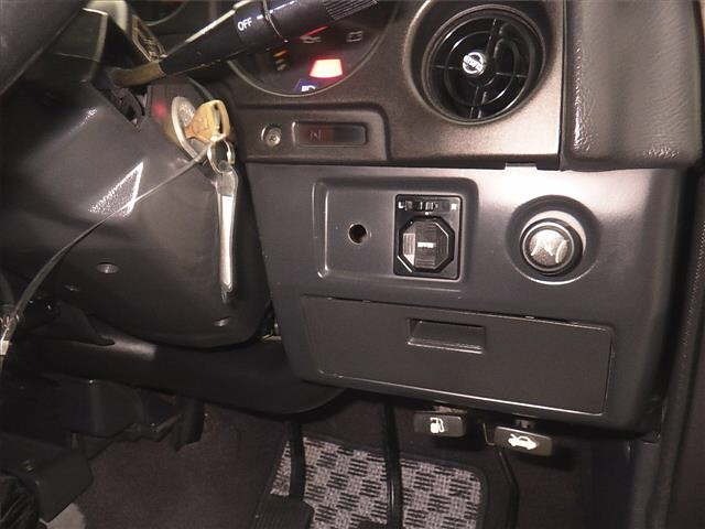 Toyota LAND CRUISER 1988 7022133-8