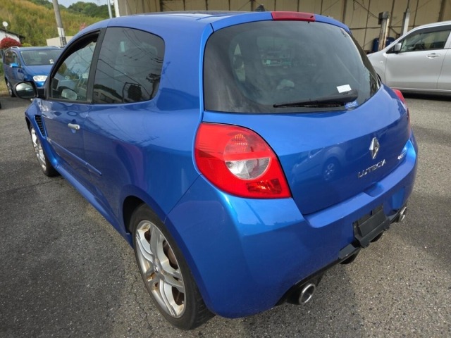 Renault LUTECIA 2010 7012325-1