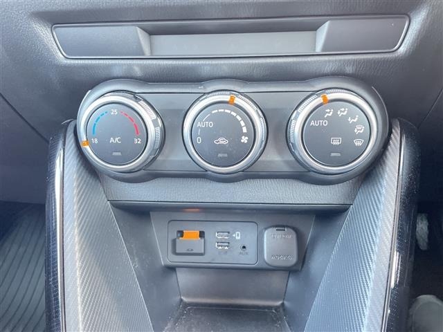Mazda MAZDA2 2023 7019750-9