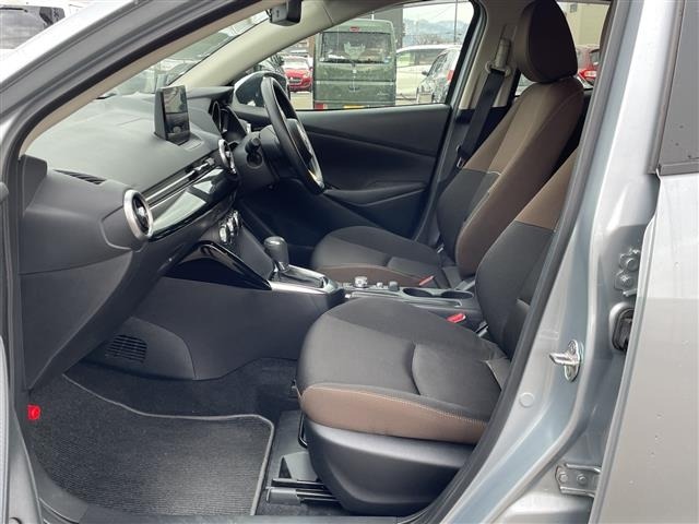 Mazda MAZDA2 2022 7019845-6