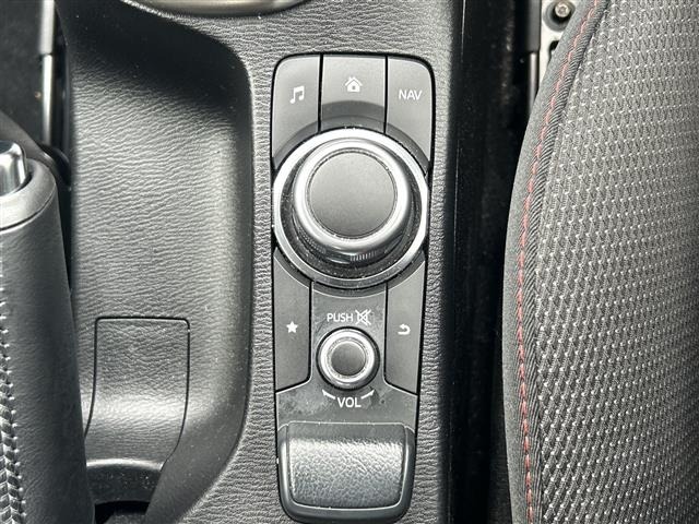 Mazda MAZDA2 2022 7019859-3