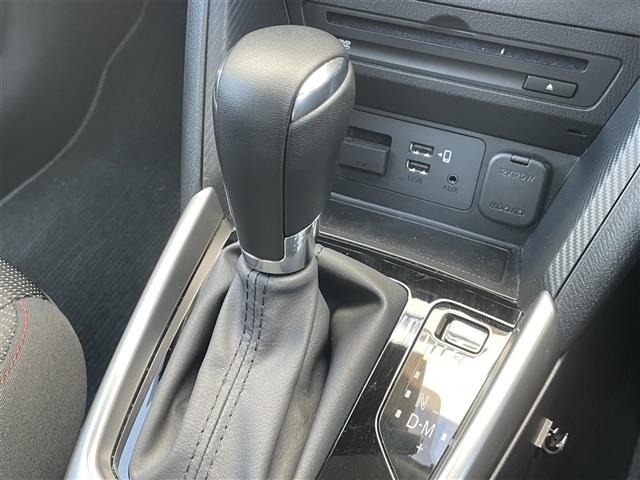 Mazda MAZDA2 2023 7019880-10