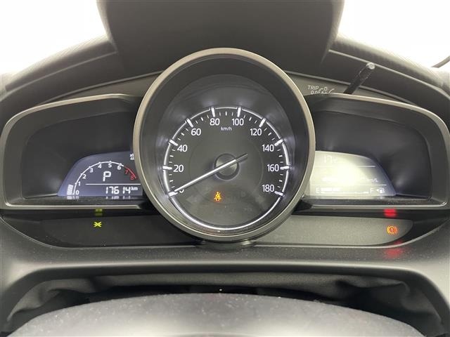 Mazda MAZDA2 2023 7019917-18