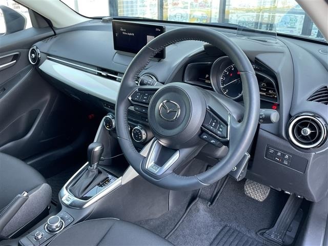 Mazda MAZDA2 2024 7020076-11