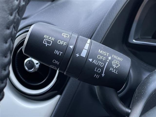 Mazda MAZDA2 2024 7020076-6