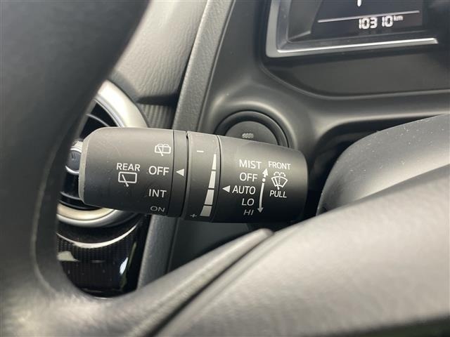 Mazda MAZDA2 2020 7020122-3