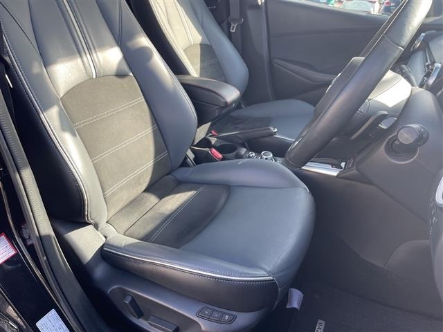 Mazda MAZDA2 2020 7020171-2