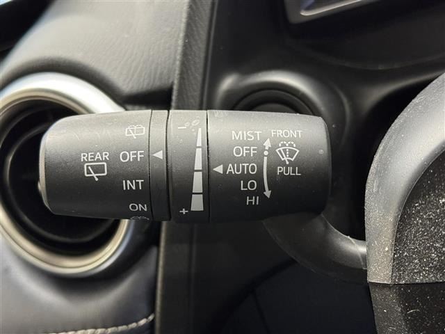 Mazda MAZDA2 2022 7020338-30