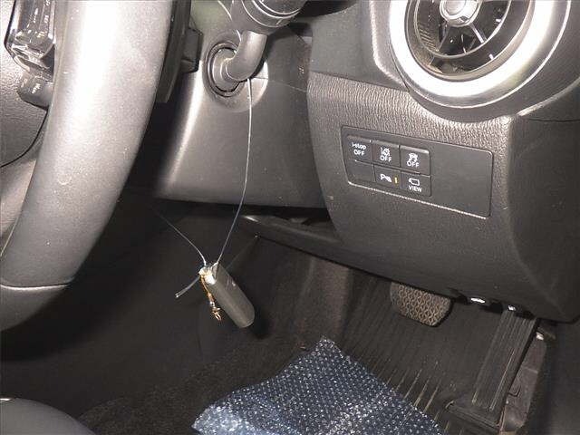 Mazda MAZDA2 2020 7020400-8