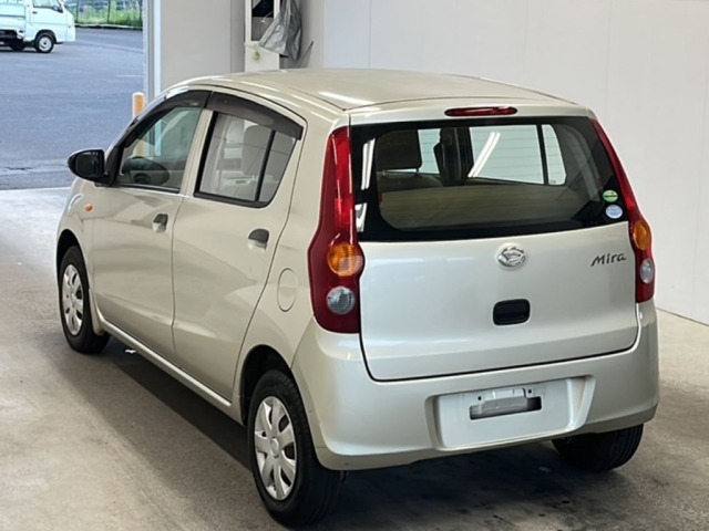 Daihatsu MIRA 2013 7006330-5