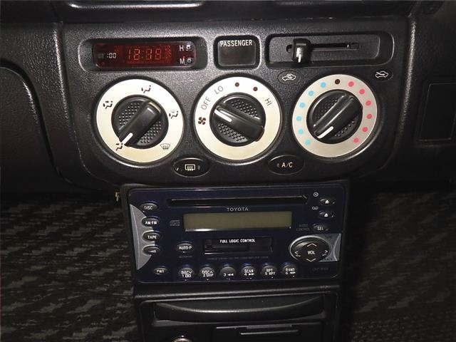 Toyota MR-S 1999 7022411-6