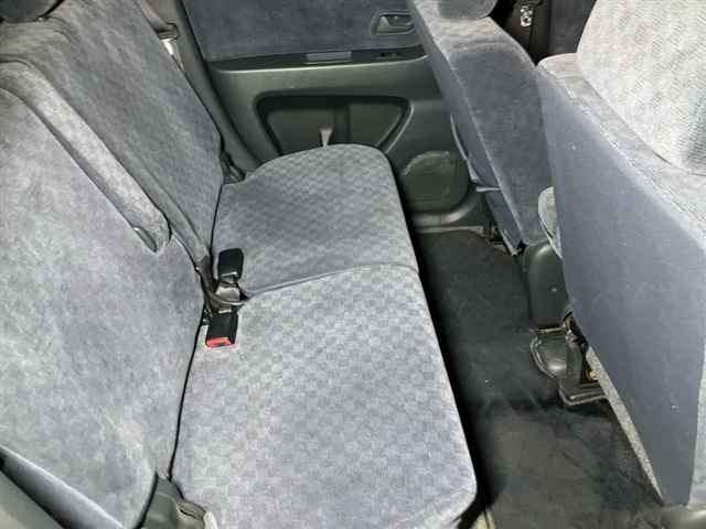 Suzuki MR WAGON 2003 7022301-8