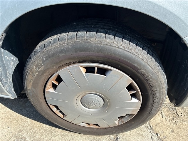 Toyota NOAH 2003 7012830-7