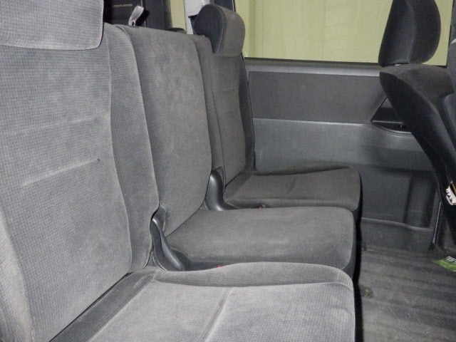 Toyota NOAH 2009 7012877-8