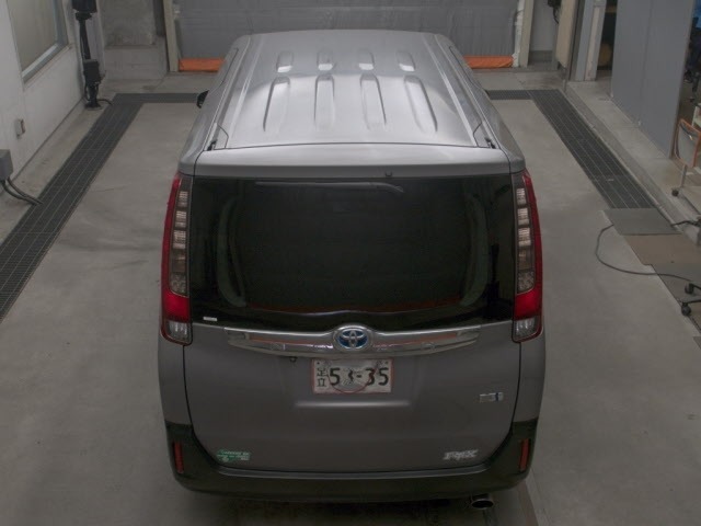 Toyota NOAH 2015 7012928-7