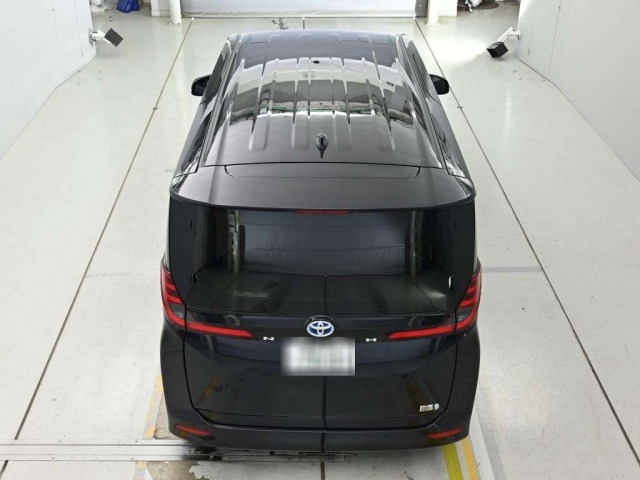 Toyota NOAH 2025 7013232-8