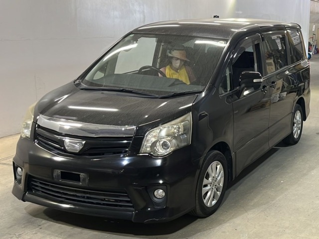 Toyota NOAH 2010 7013344-0
