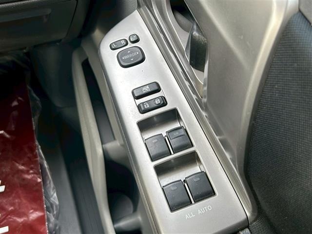 Toyota NOAH 2009 7013580-11