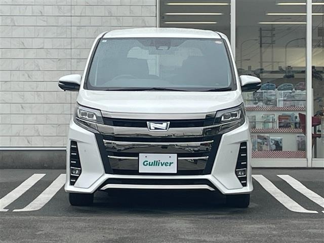 Toyota NOAH 2019 7013705-23