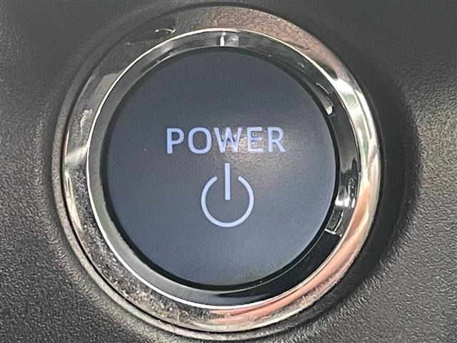 Toyota NOAH 2019 7013705-4