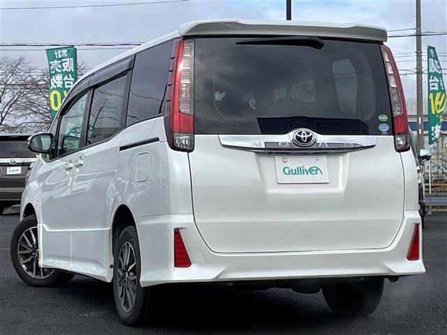 Toyota NOAH 2016 7013971-17