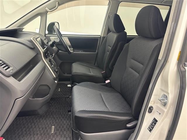 Toyota NOAH 2008 7014062-2