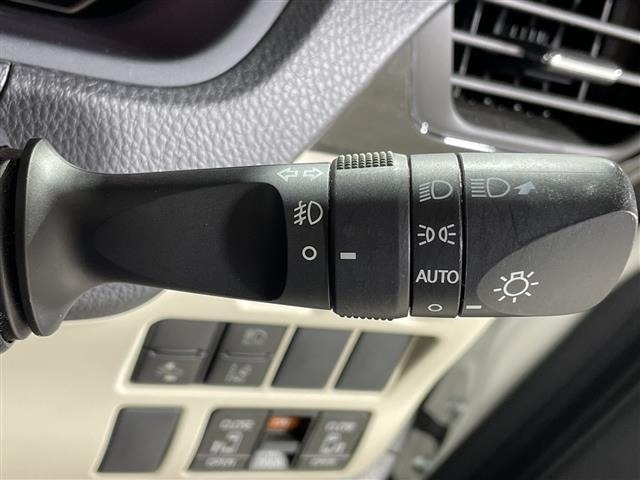 Toyota NOAH 2019 7014154-22