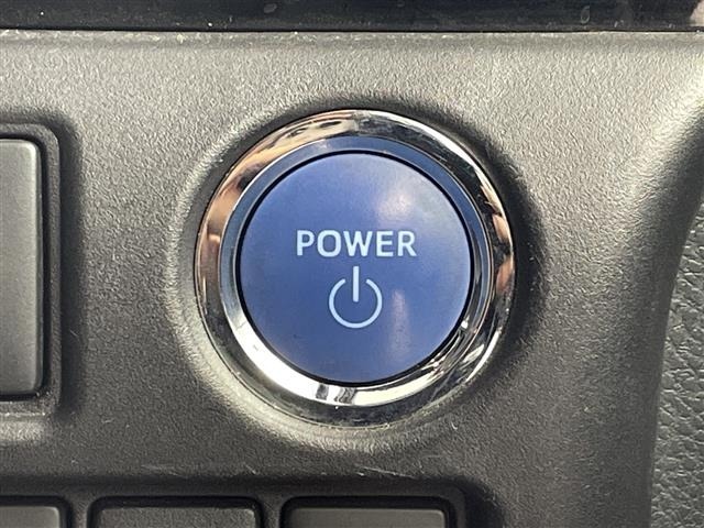 Toyota NOAH 2018 7014183-5