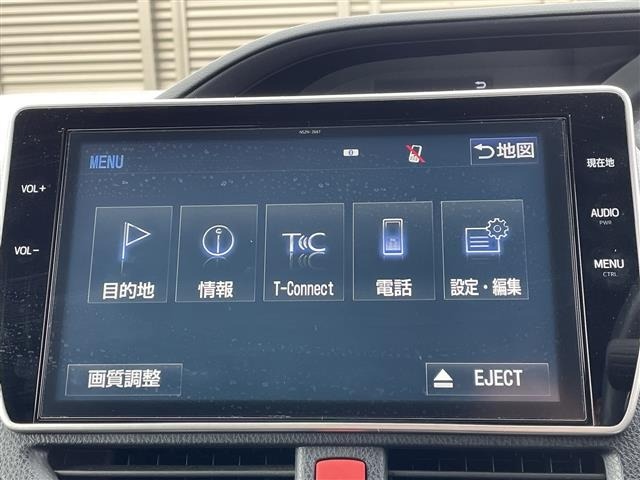 Toyota NOAH 2018 7014224-7