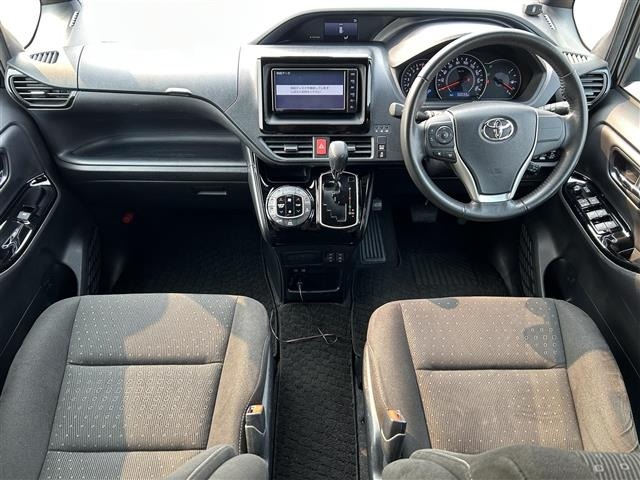 Toyota NOAH 2018 7014323-14