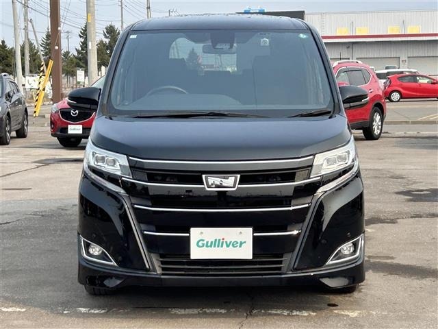 Toyota NOAH 2018 7014323-22