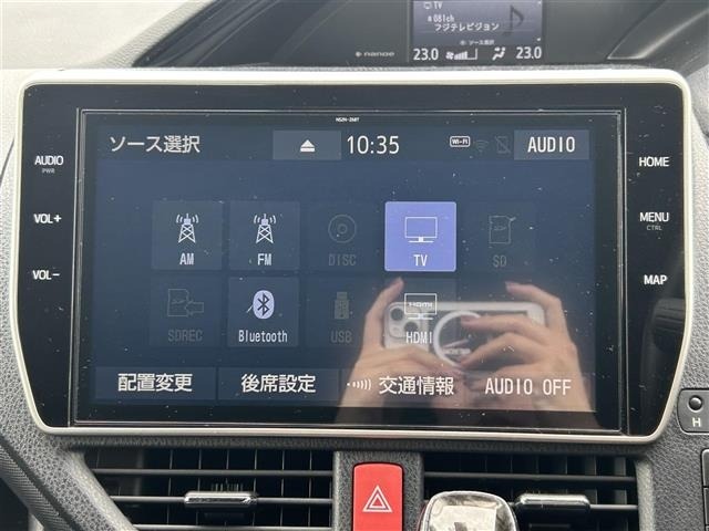 Toyota NOAH 2021 7014390-16
