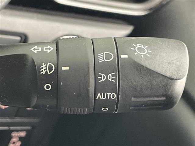 Toyota NOAH 2018 7014509-22