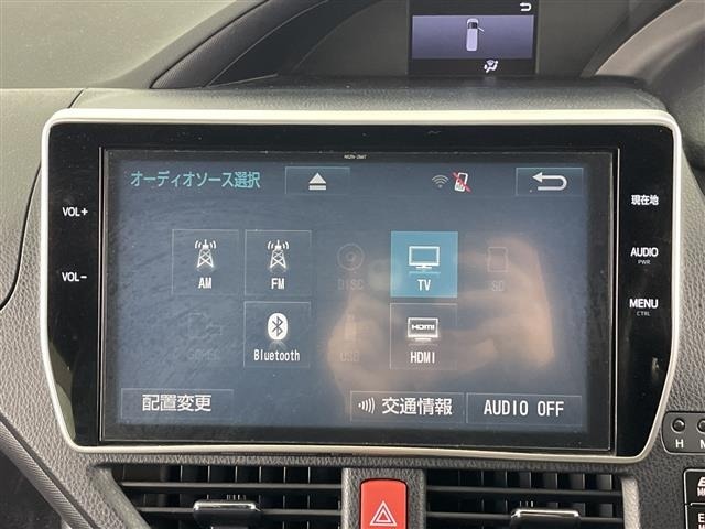 Toyota NOAH 2018 7014509-3