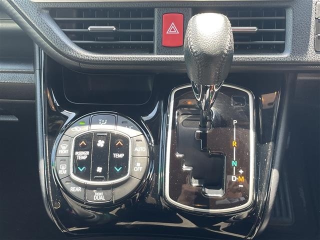 Toyota NOAH 2017 7014513-5