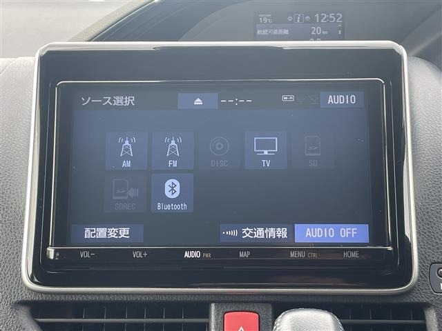 Toyota NOAH 2019 7014531-1